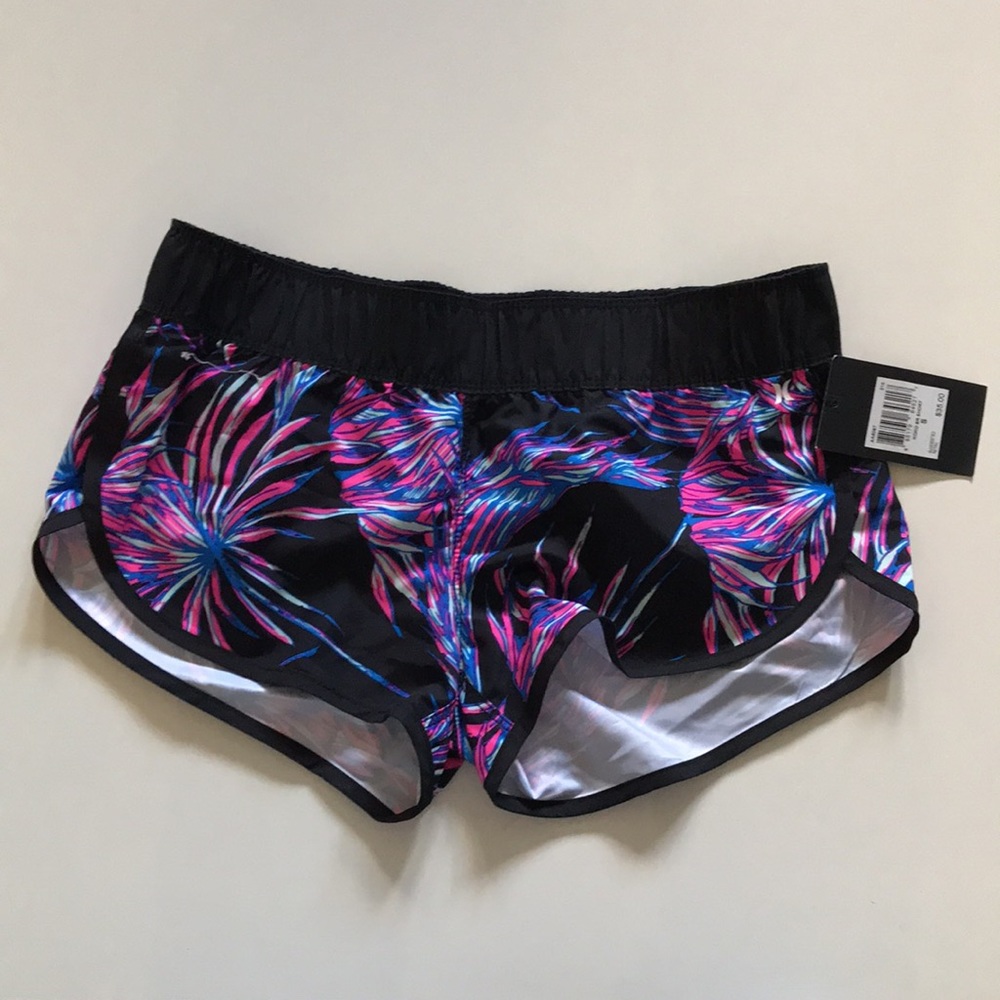 NWT-Hurley-Koko BR shorts-S